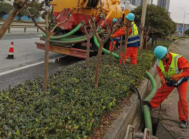 东乌珠穆沁市政管道清淤