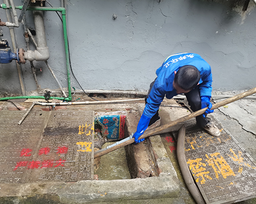 东乌珠穆沁清掏化粪池