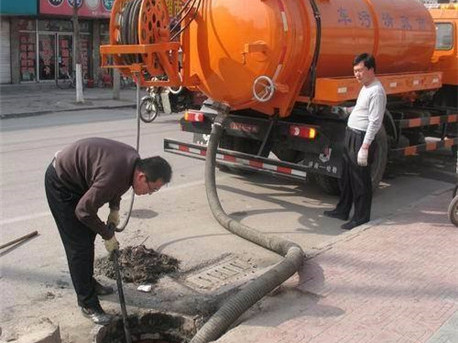 东乌珠穆沁清掏化粪池，健康生活从这里开始